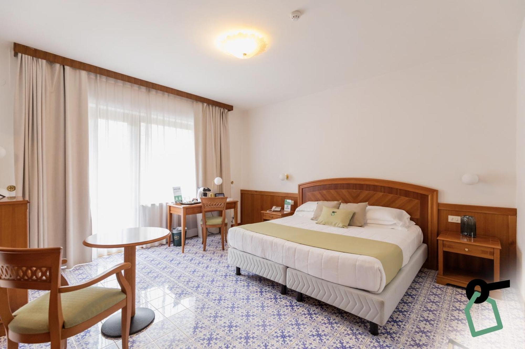 Hotiday Room Collection - Sorrento Exterior photo
