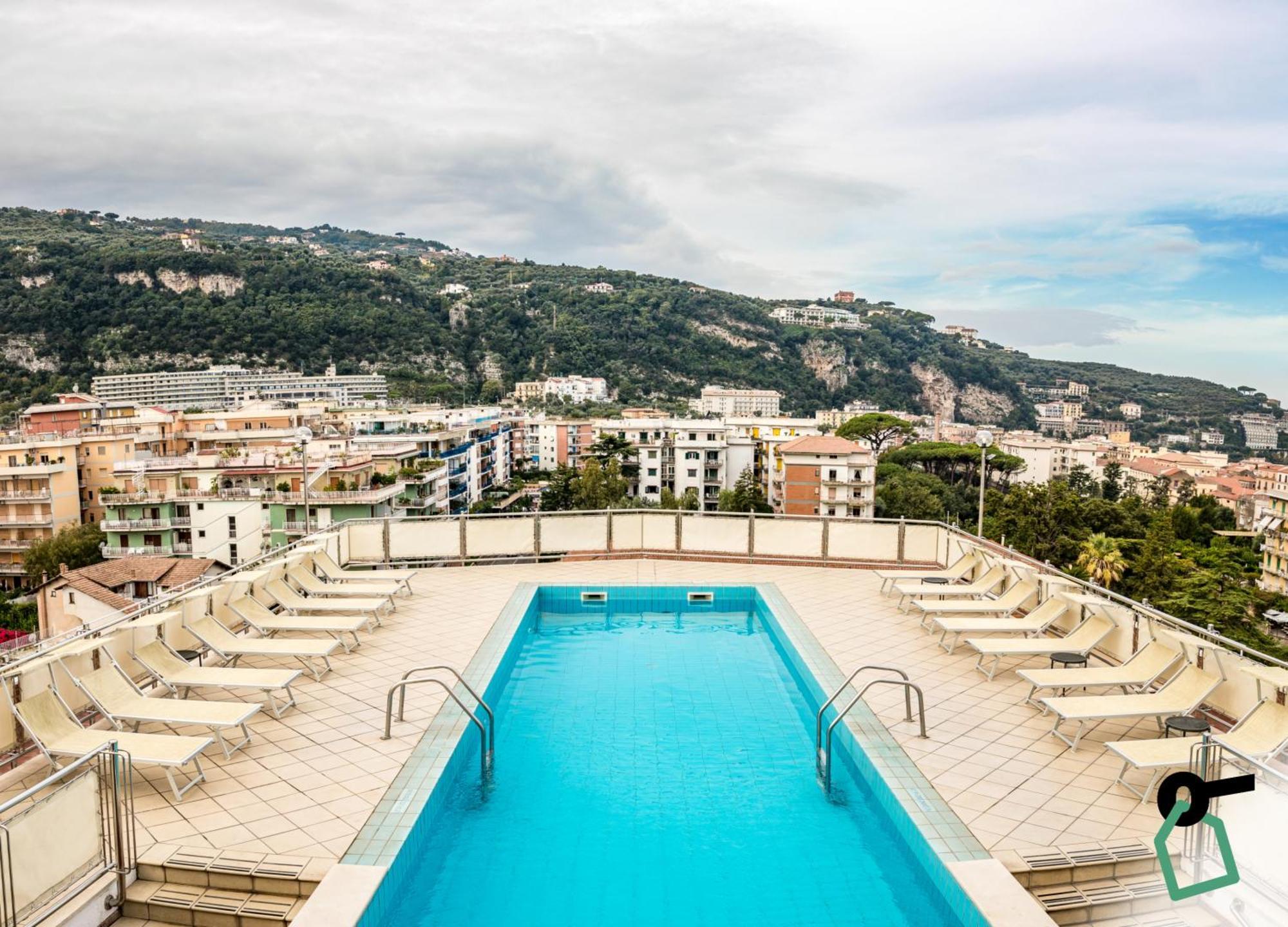Hotiday Room Collection - Sorrento Exterior photo