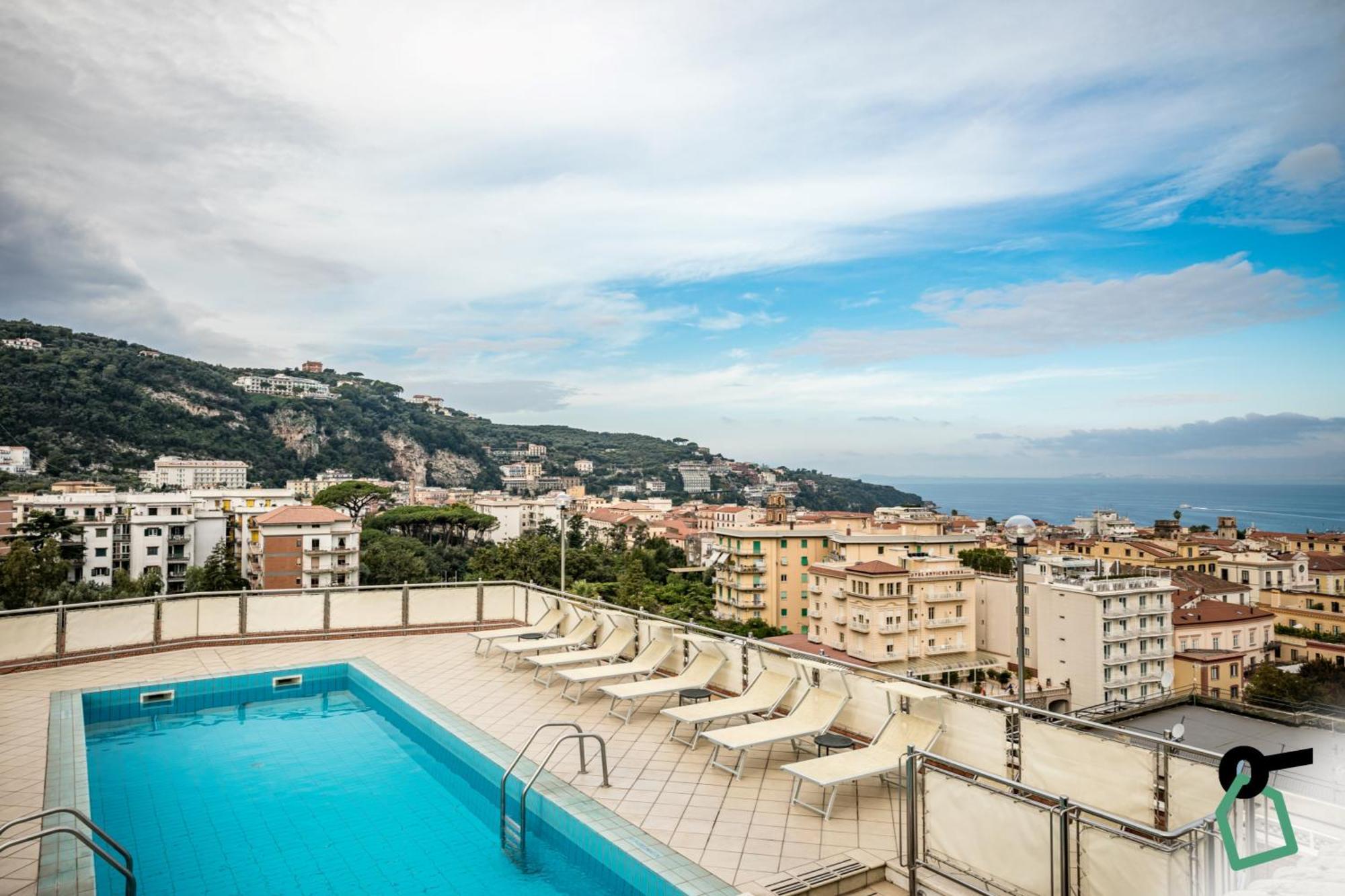 Hotiday Room Collection - Sorrento Exterior photo