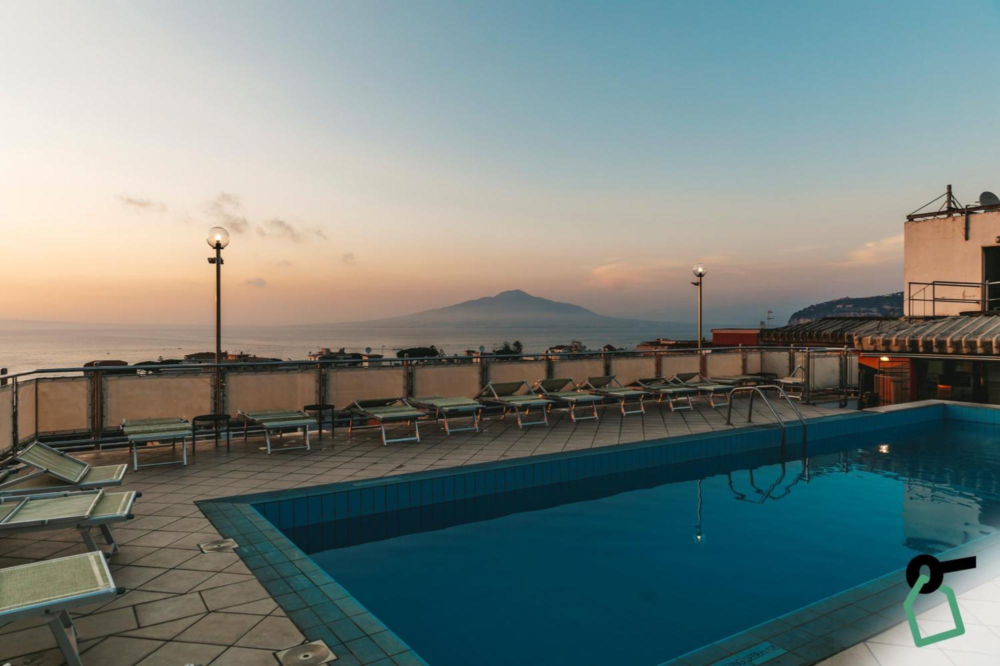 Hotiday Room Collection - Sorrento Exterior photo